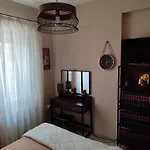 George's Family Friendly Maisonette With Great Exterior
