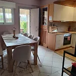 George's Family Friendly Maisonette With Great Exterior Villa Drosia (Central Greece)