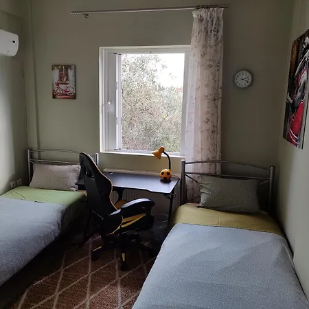 George's Family Friendly Maisonette With Great Exterior Vila Dhrosiá