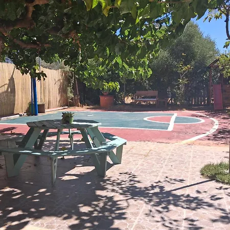 George's Family Friendly Maisonette With Great Exterior Villa Drosia (Central Greece)